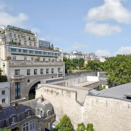 Luxurious - 2br- 6p Eiffel Tower View Paris