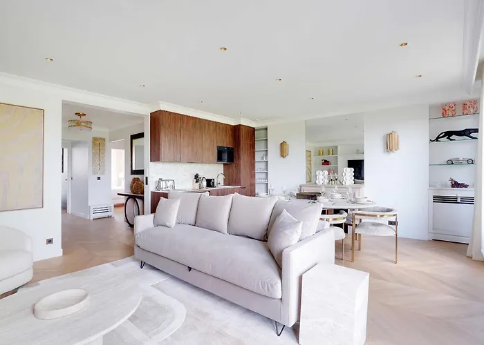 Luxurious - 2br- 6p Eiffel Tower View Paris