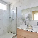 Luxurious - 2br- 6p Eiffel Tower View * פריז