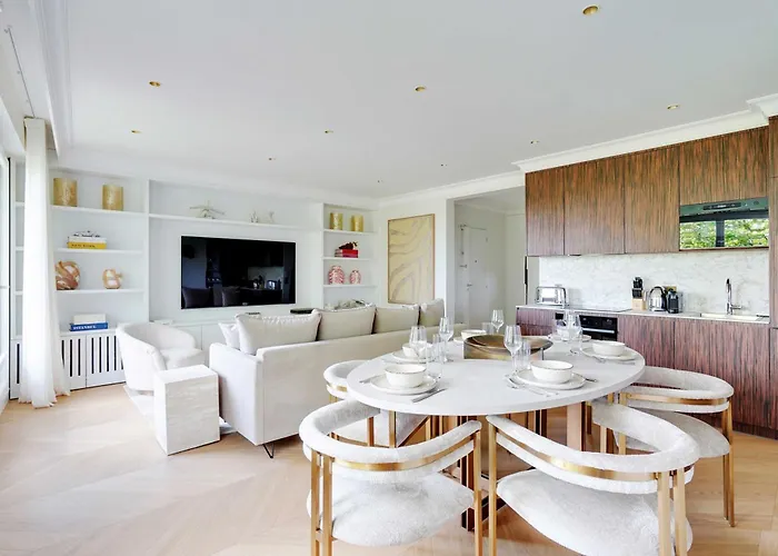 Luxurious - 2br- 6p Eiffel Tower View 公寓